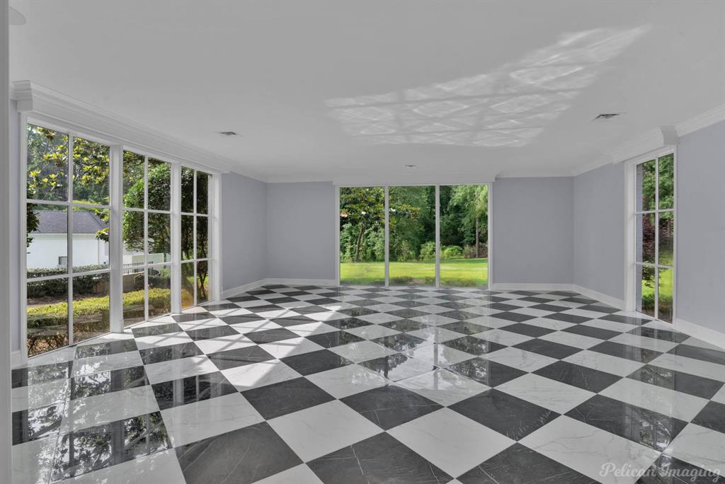 10405 Ellerbe Road Property Photo 8