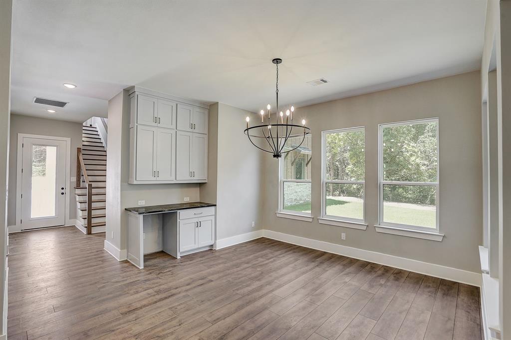 4031 Waters Edge Drive Property Photo 15