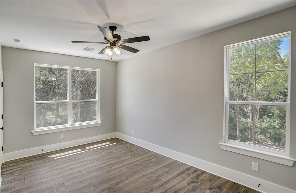 4031 Waters Edge Drive Property Photo 31