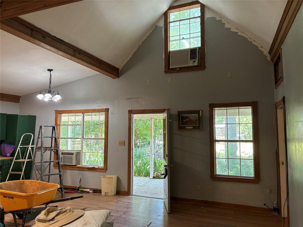 2516 County Road 1017 Property Photo 13