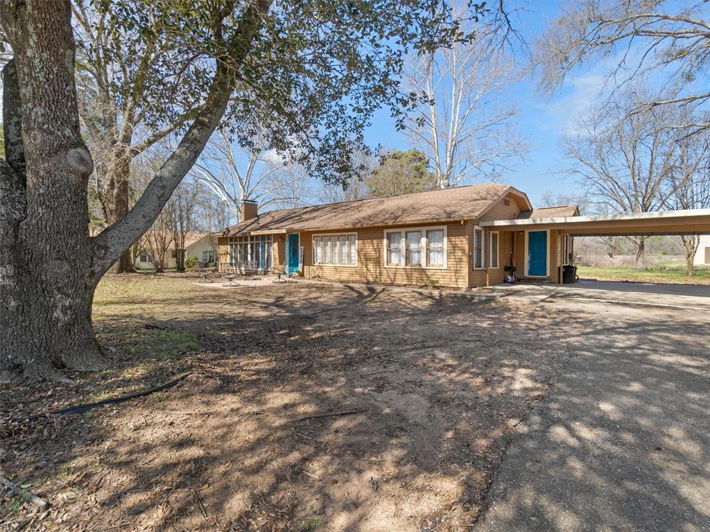 610 Fm 2088 Property Photo 1