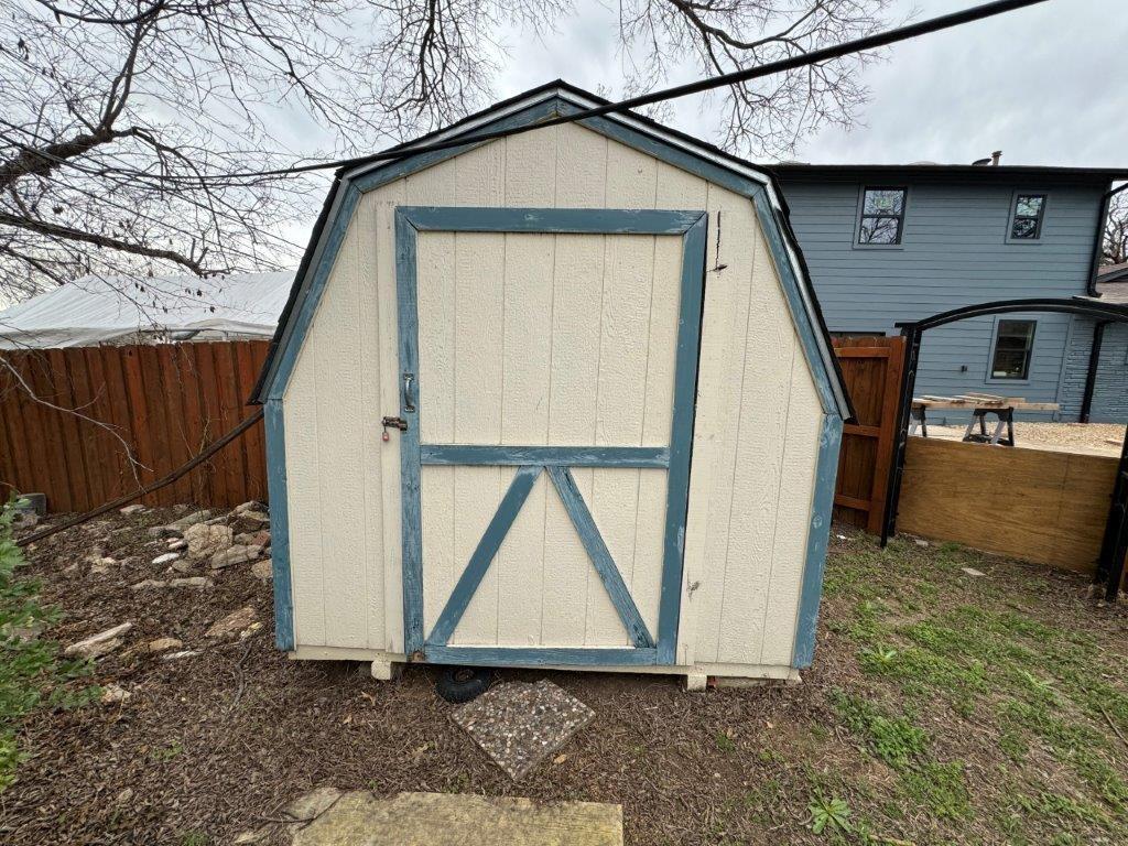 305 Dickey Drive Property Photo 20