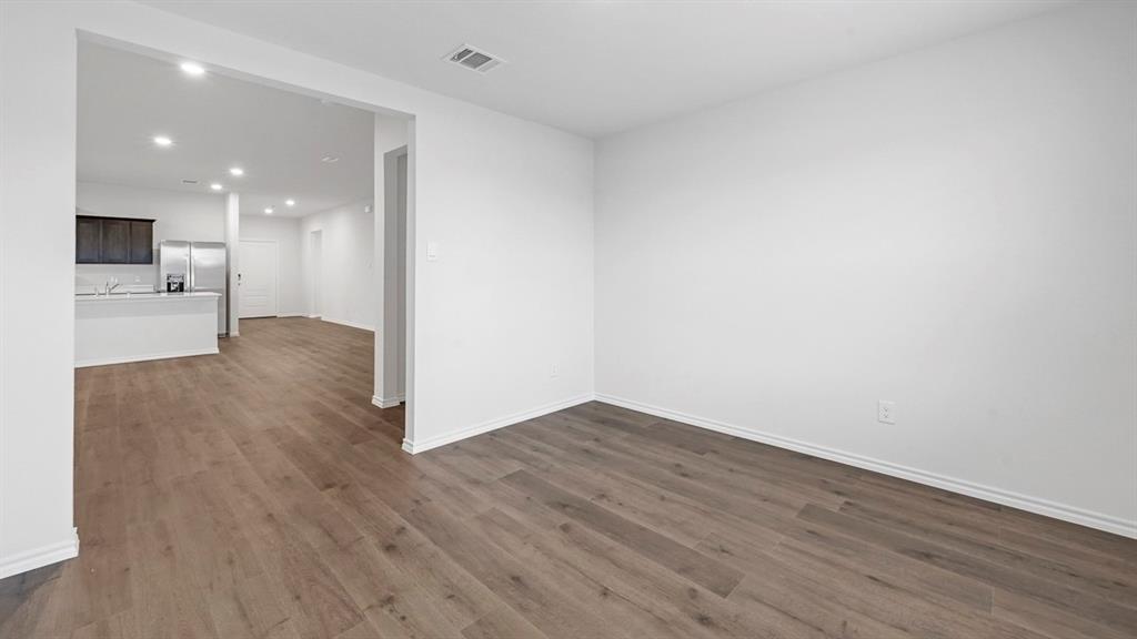 221 Ashbrook Drive Property Photo 11