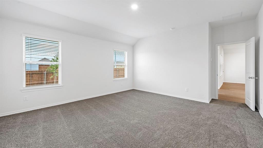221 Ashbrook Drive Property Photo 18