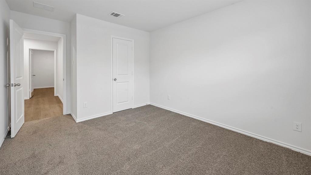 221 Ashbrook Drive Property Photo 22