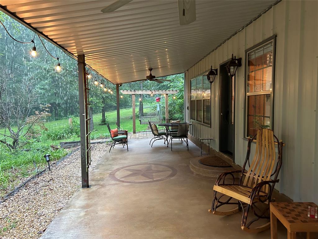 300 County Road 1170 Property Photo 4