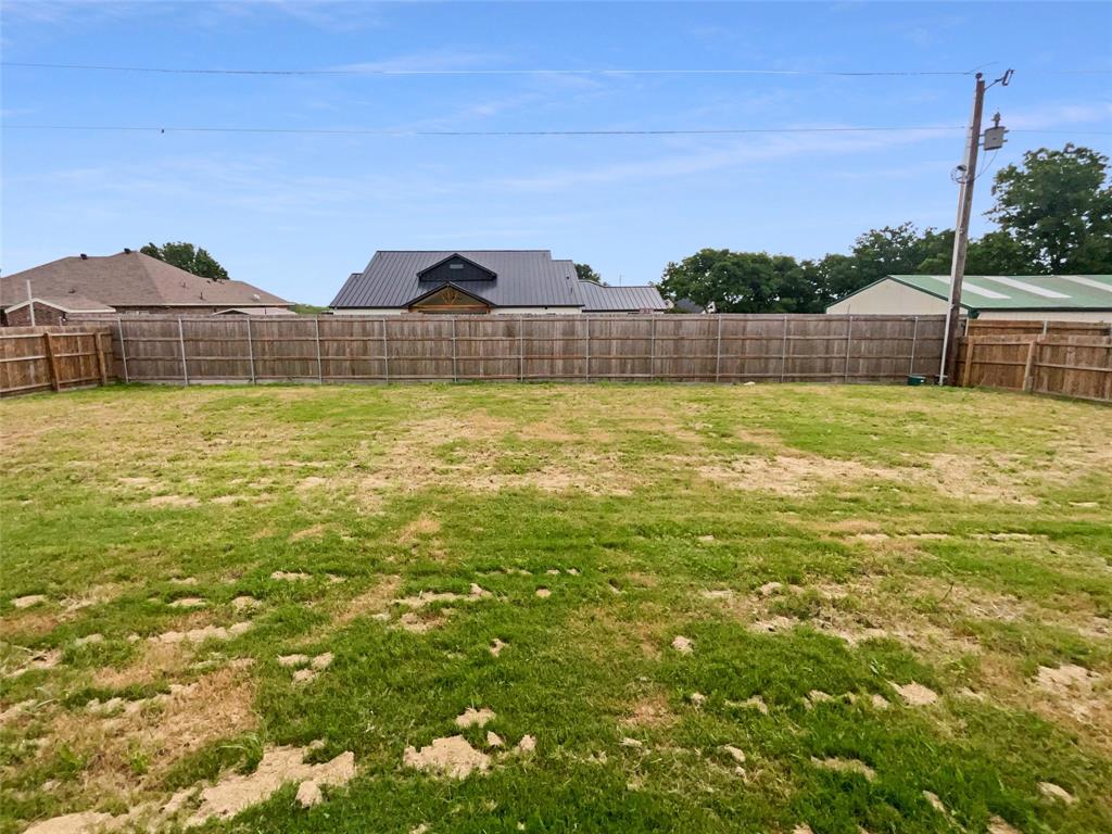 5565 Justine Place Property Photo 15