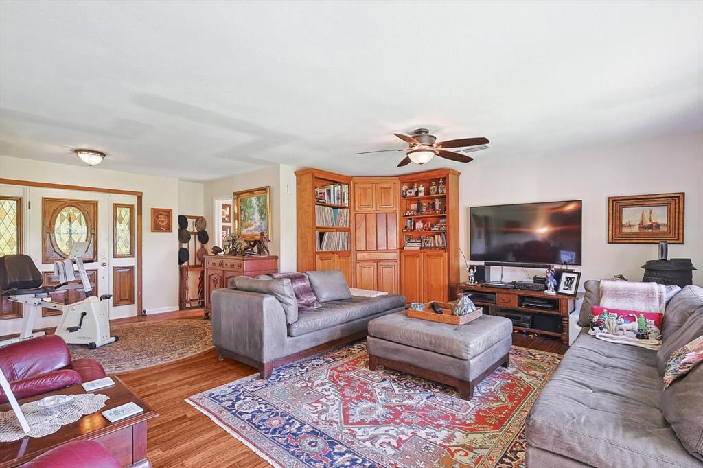264 Bennett Road Property Photo 6