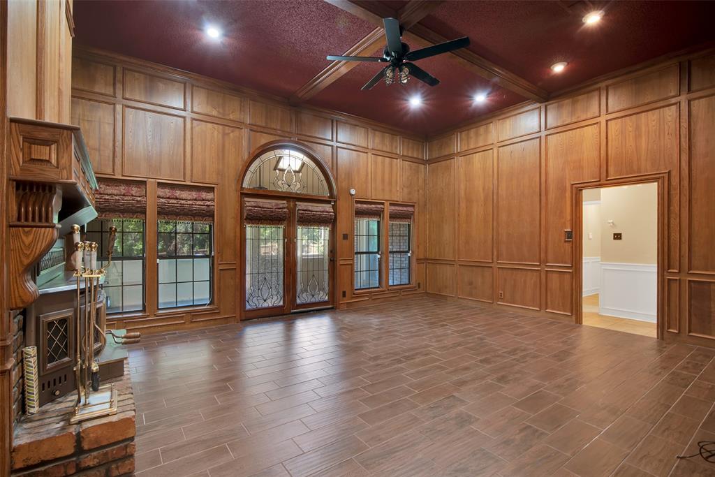 139 Golden Rd. Property Photo 5