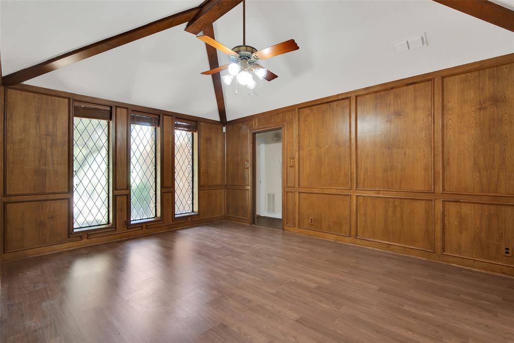 139 Golden Rd. Property Photo 13