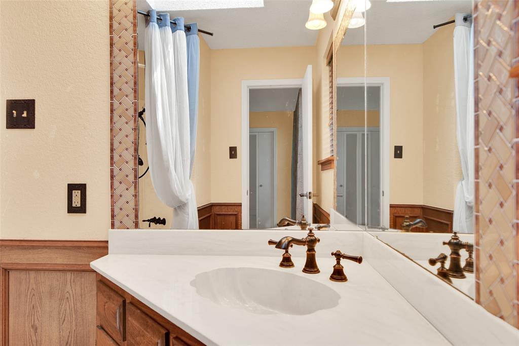 139 Golden Rd. Property Photo 22