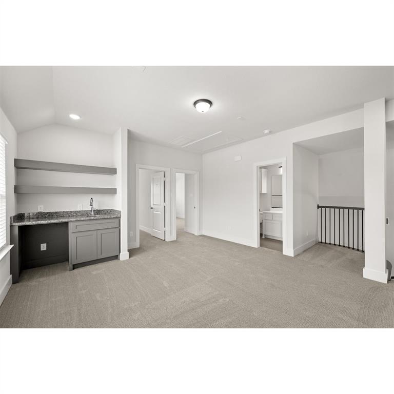 1128 Willow Lake Drive Property Photo 33