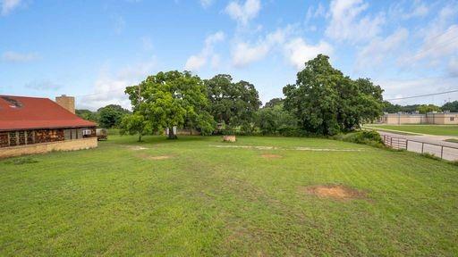 1101 Early Boulevard Property Photo 3