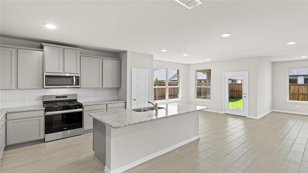 1344 Ackerman Street Property Photo 12