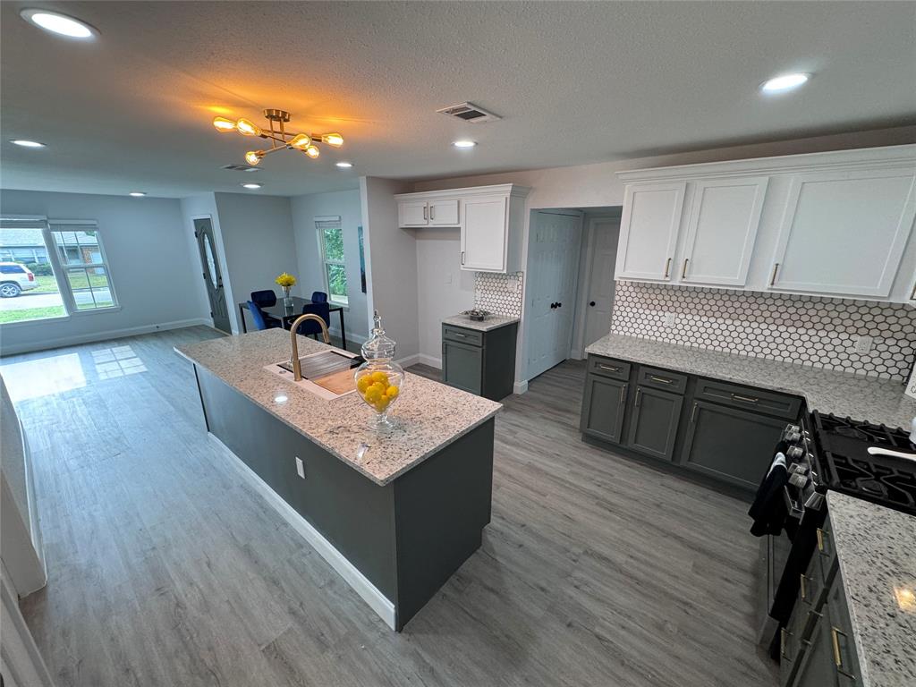 3217 Sappington Place Property Photo 6