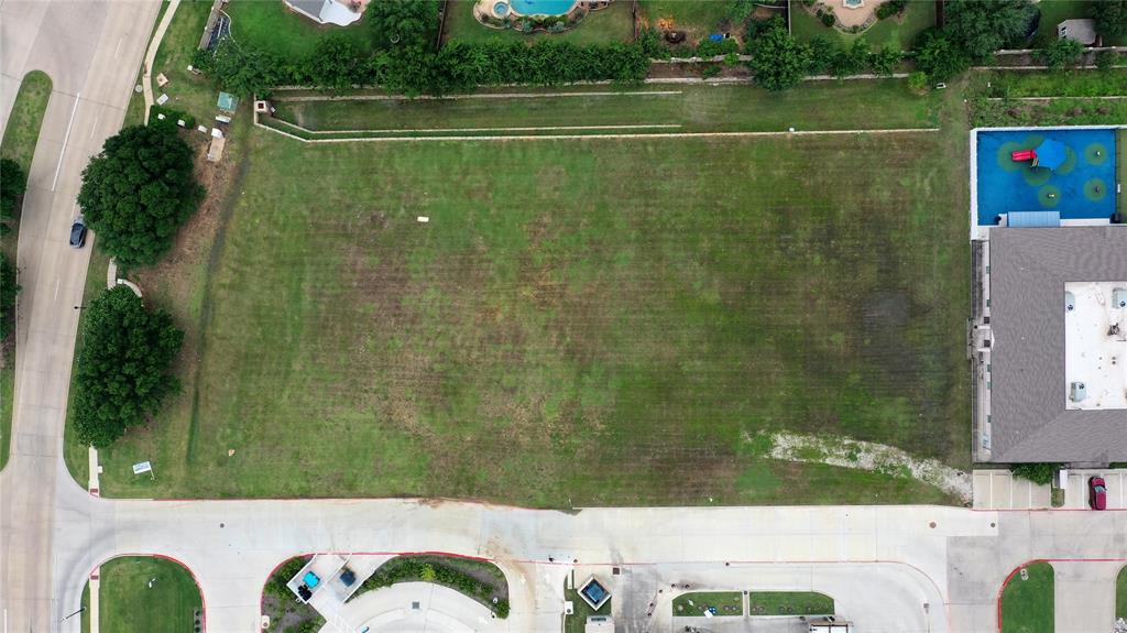 6201 Stone Hill Farms Parkway Property Photo 2