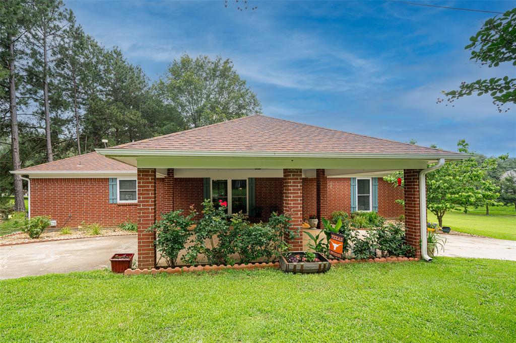 84 Cr 2933 Property Photo
