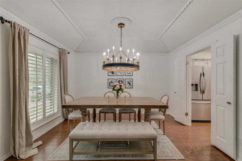 9212 Coral Cove Drive Property Photo 7