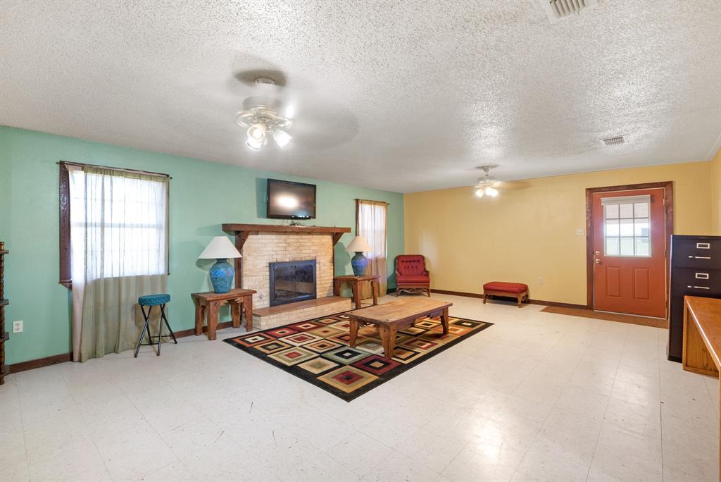 5939 Fm 52 Property Photo 33
