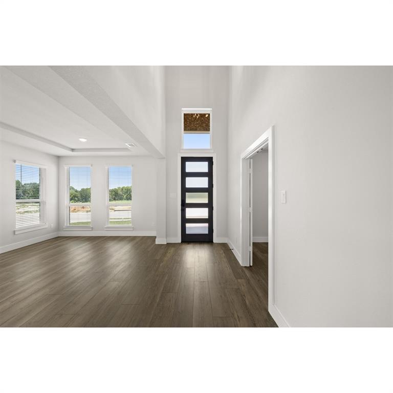 1609 Whisperwood Way Property Photo 5