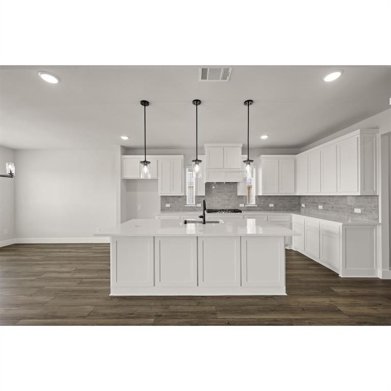 1609 Whisperwood Way Property Photo 12