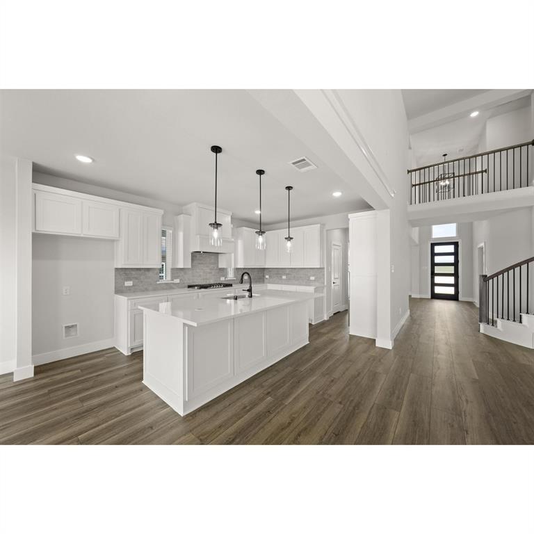 1609 Whisperwood Way Property Photo 13