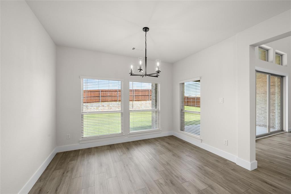 1818 River Hills Court Property Photo 15