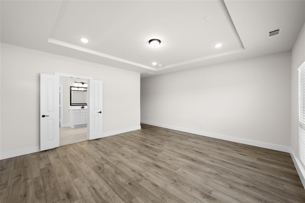1818 River Hills Court Property Photo 17
