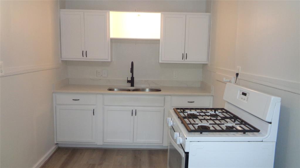 127 W Avenue A 127 Property Photo 3