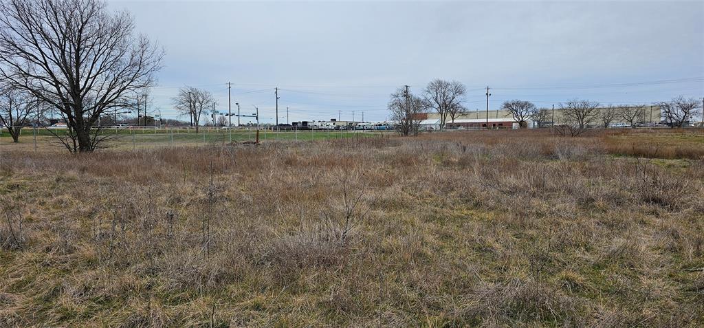 1401 N Masch Branch Road Property Photo 1