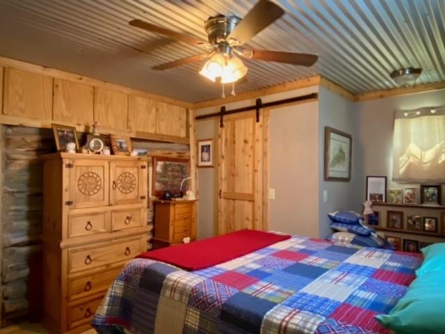 1415 County Road 4145 Property Photo 14