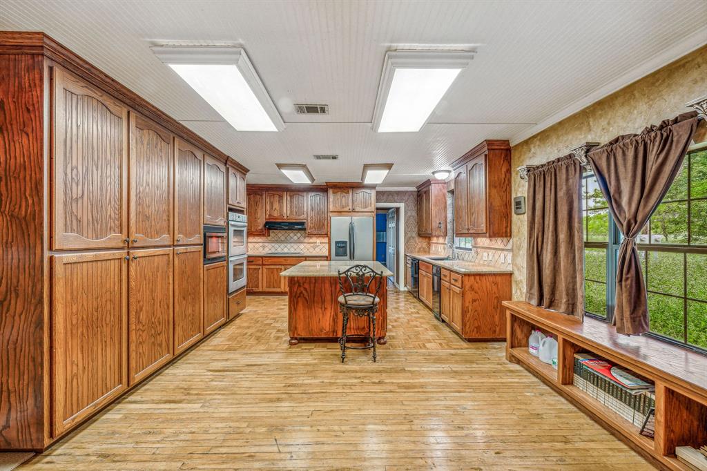 710 County Road 627 Property Photo