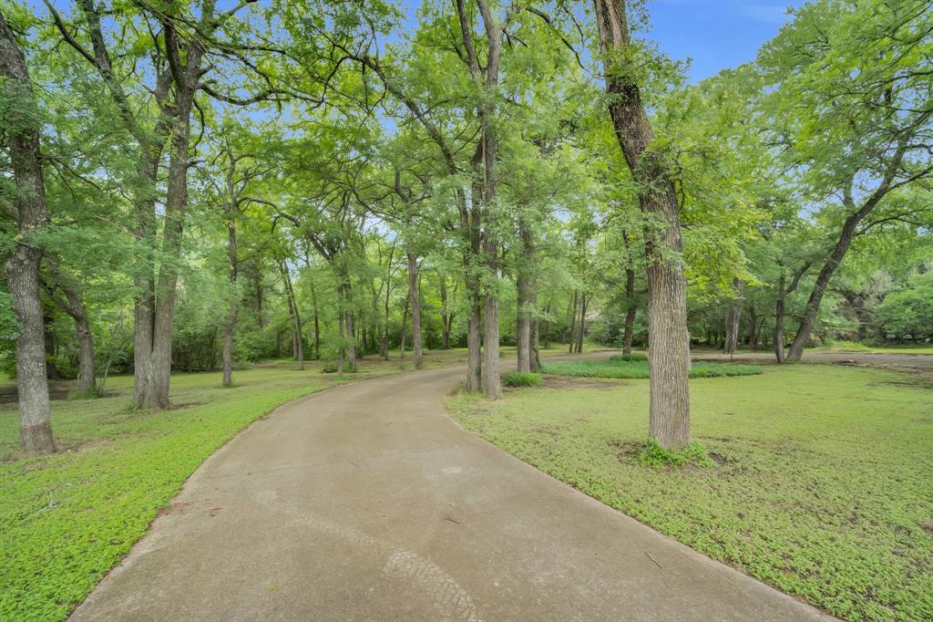 1306 Lariat Circle Property Photo 10