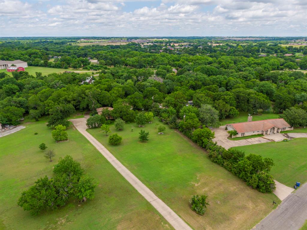 1306 Lariat Circle Property Photo 25