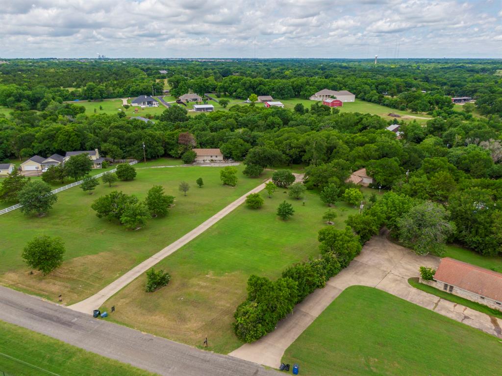 1306 Lariat Circle Property Photo 26