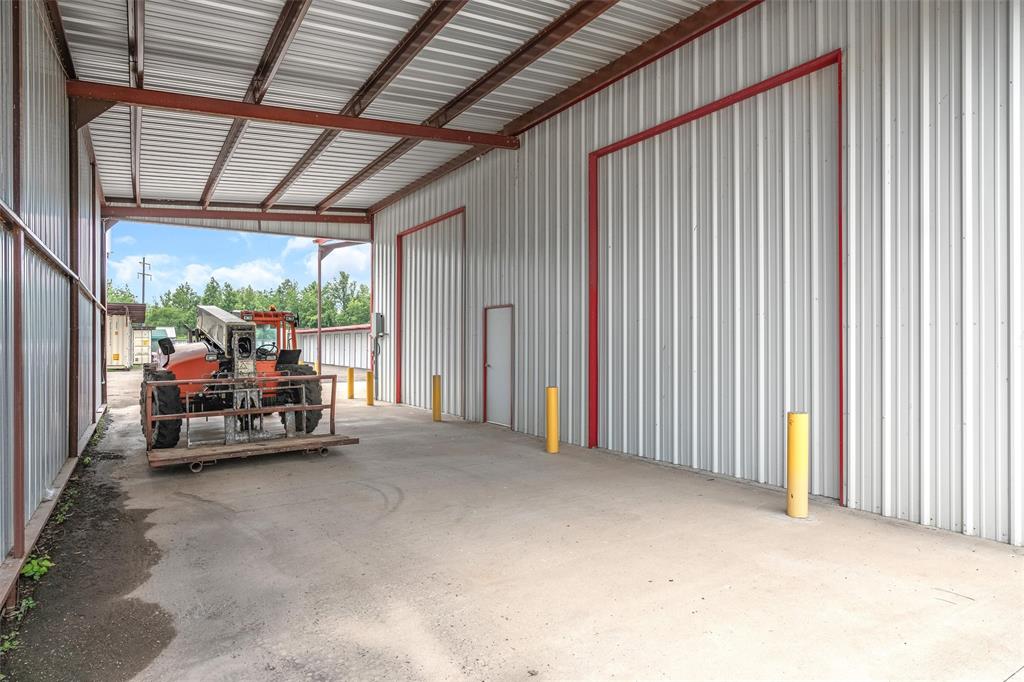 20891 Texas Highway 11 Property Photo 8
