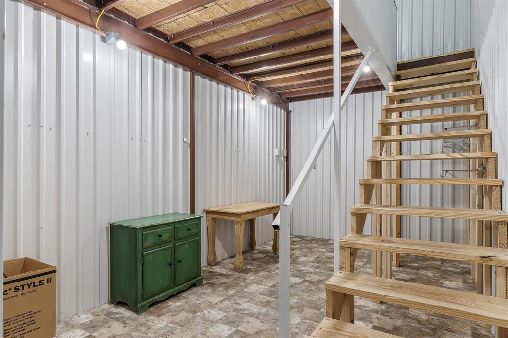 20891 Texas Highway 11 Property Photo 24