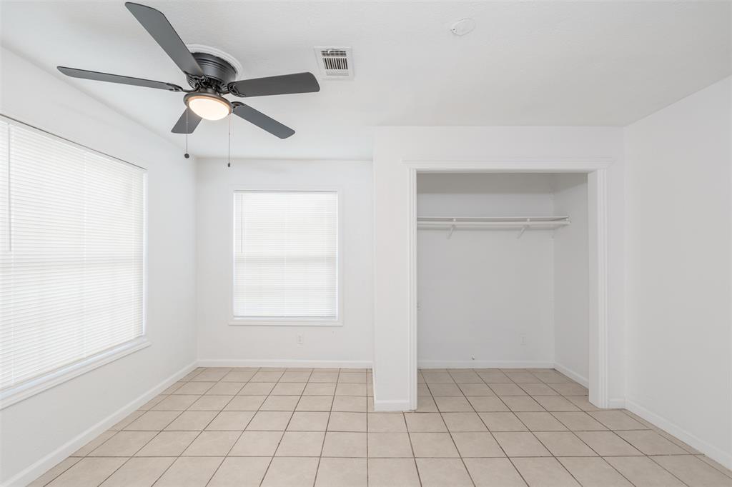3912 Valentine Street Property Photo 12