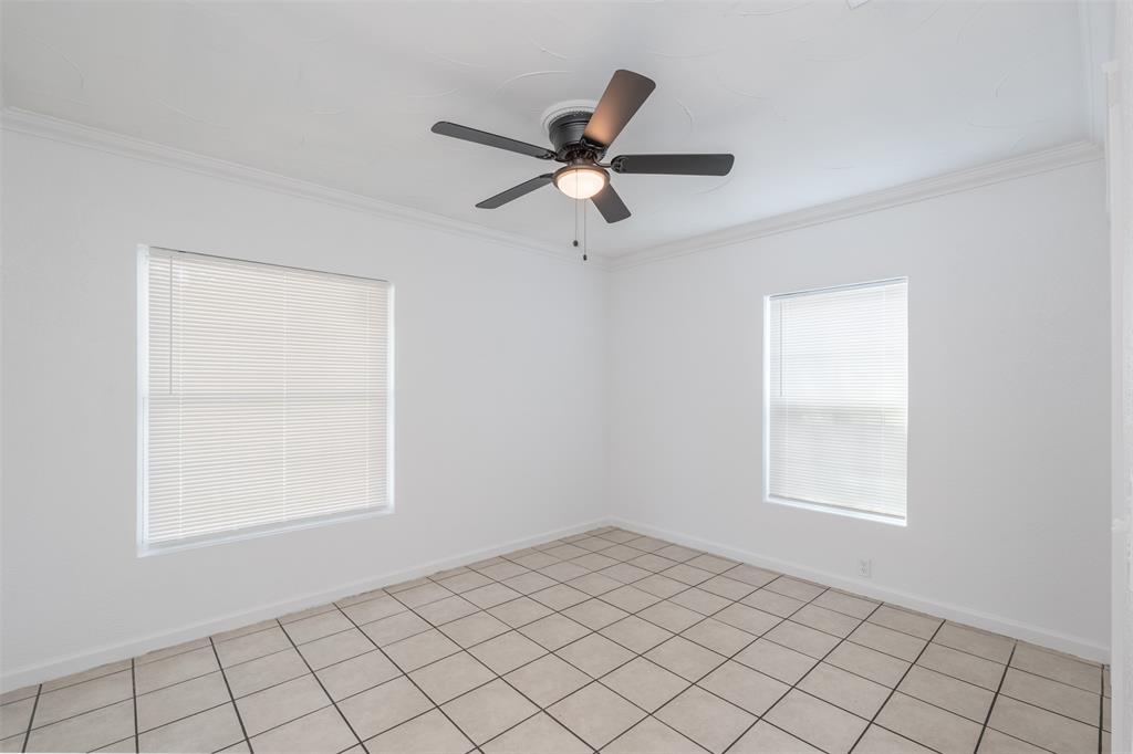 3912 Valentine Street Property Photo 16