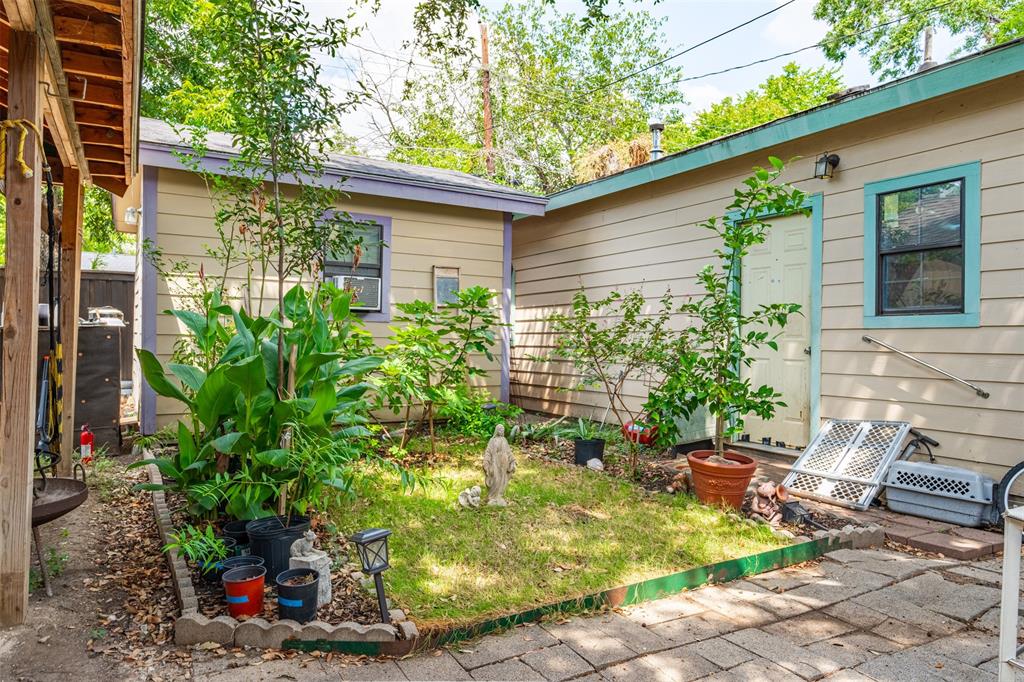 3912 Valentine Street Property Photo 21