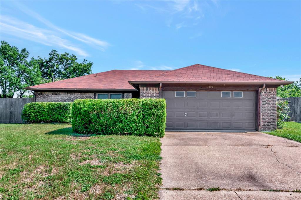 1404 Tobie Layne Street Property Photo 1