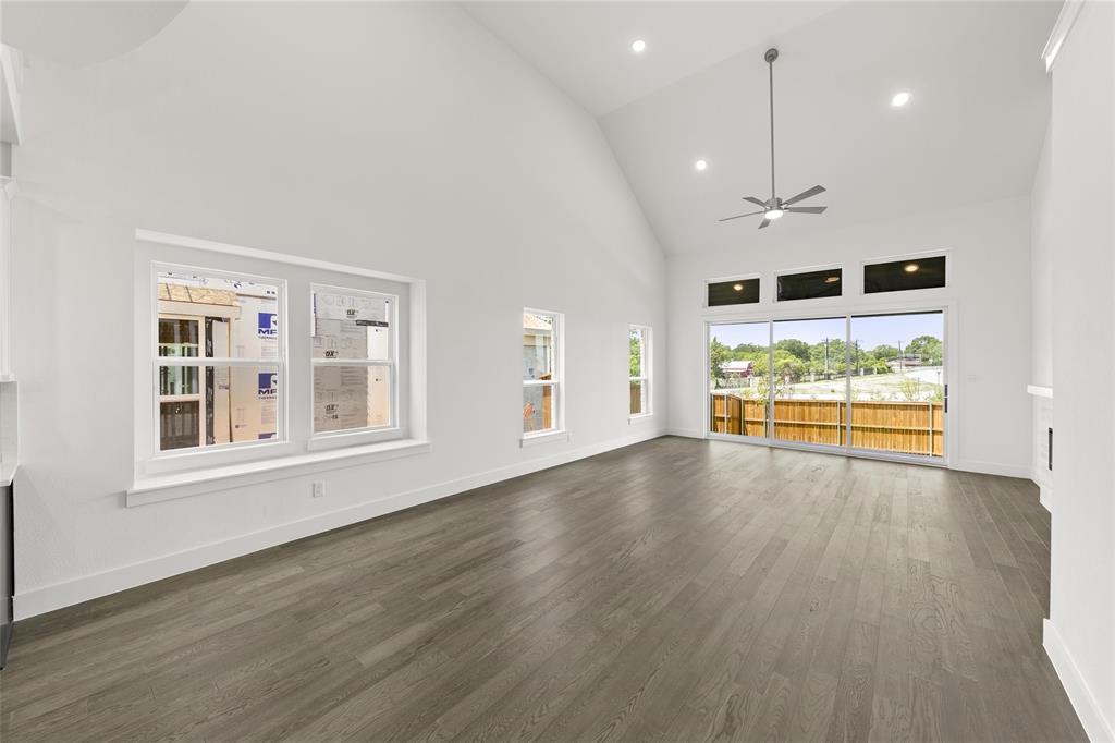 12717 Cedar Ridge Trail Property Photo 10