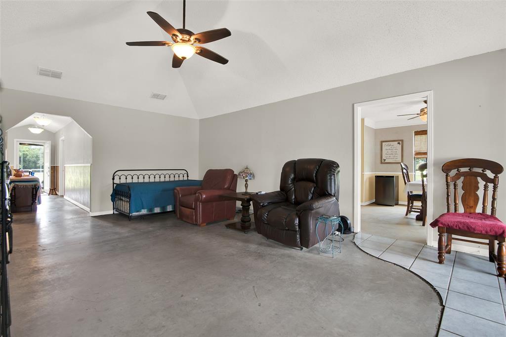 4020 County Road 3558 Property Photo 10