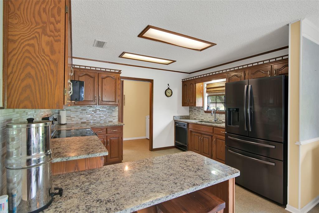 4020 County Road 3558 Property Photo 14