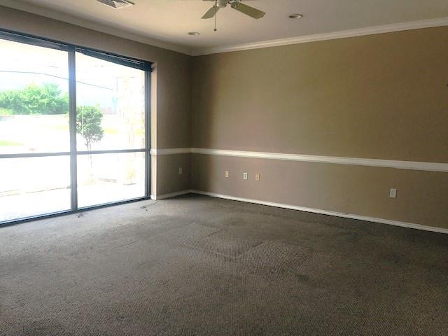 5464 Texoma Parkway Property Photo 9