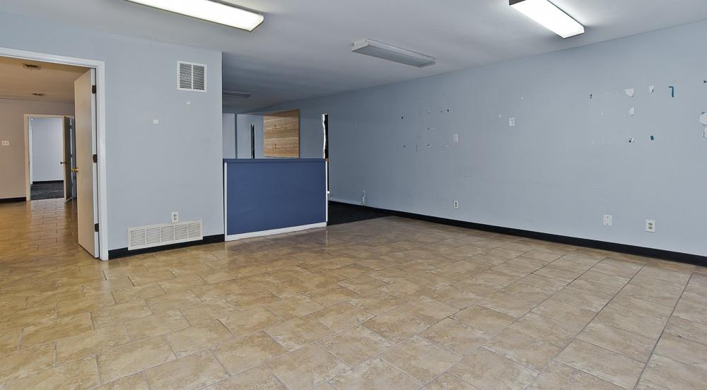 711 Sunset Avenue Property Photo 10