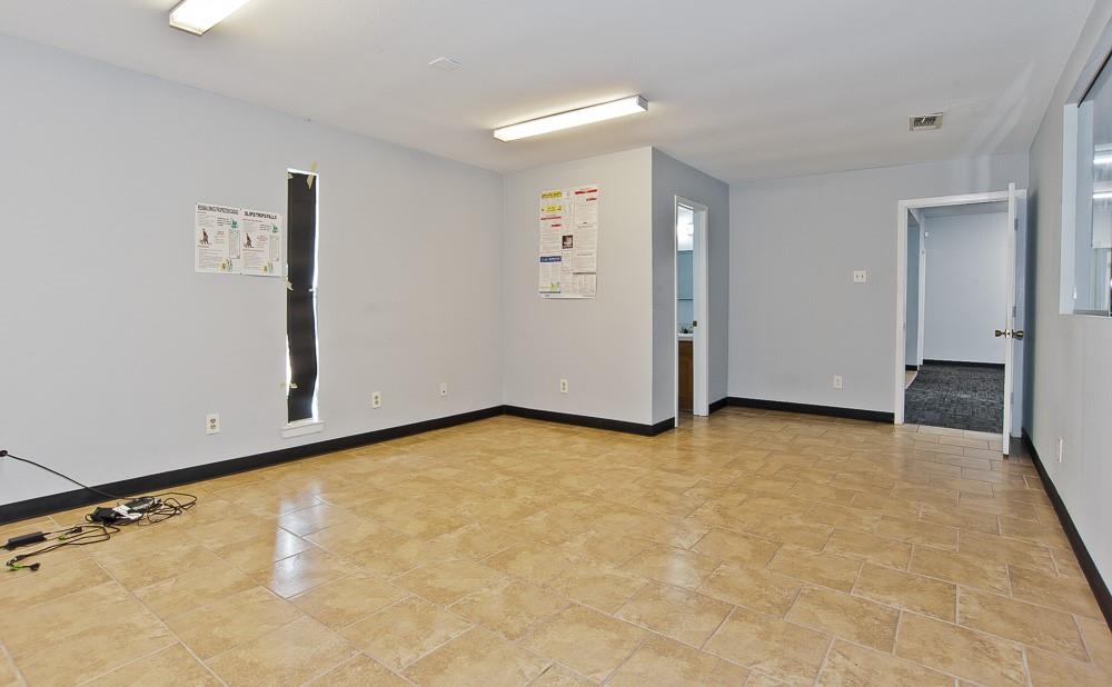 711 Sunset Avenue Property Photo 13