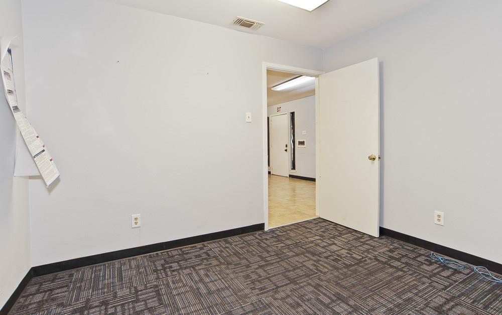 711 Sunset Avenue Property Photo 20