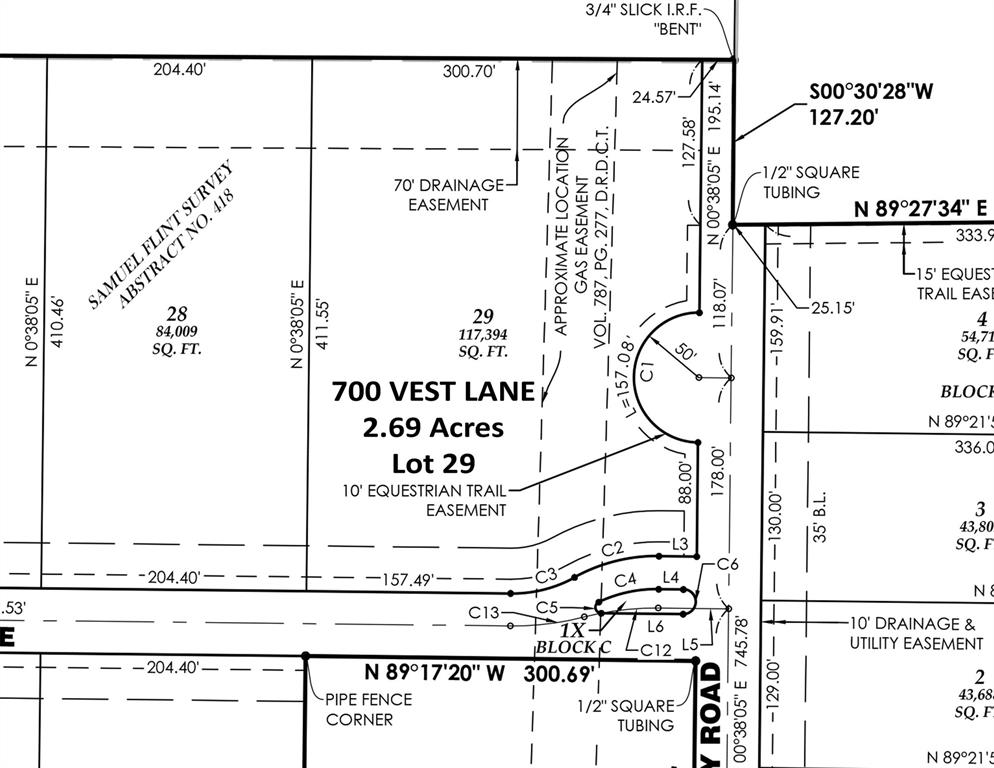 700 Vest Lane Property Photo 4