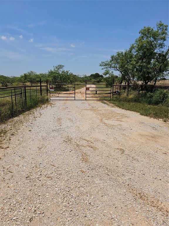 19069 Highway 6 Property Photo 2
